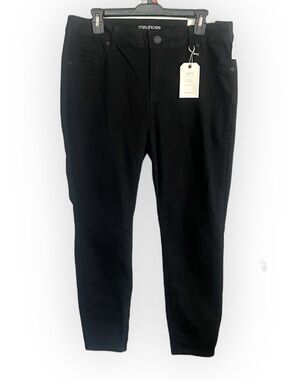 Maurices Black Strecth Mid Rise Women's Skinny Jeans Jegging Alternative Emo